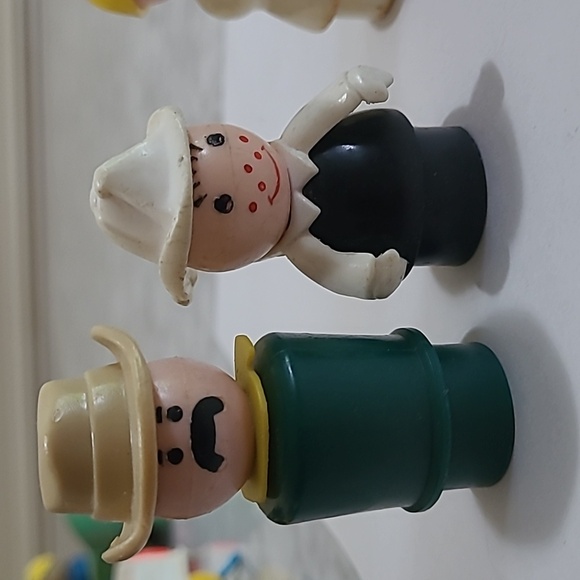 Vintage Fisher-Price toys - Picture 2 of 16